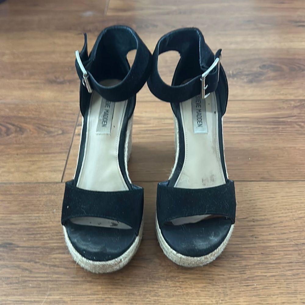 Steve Madden wedge - 7